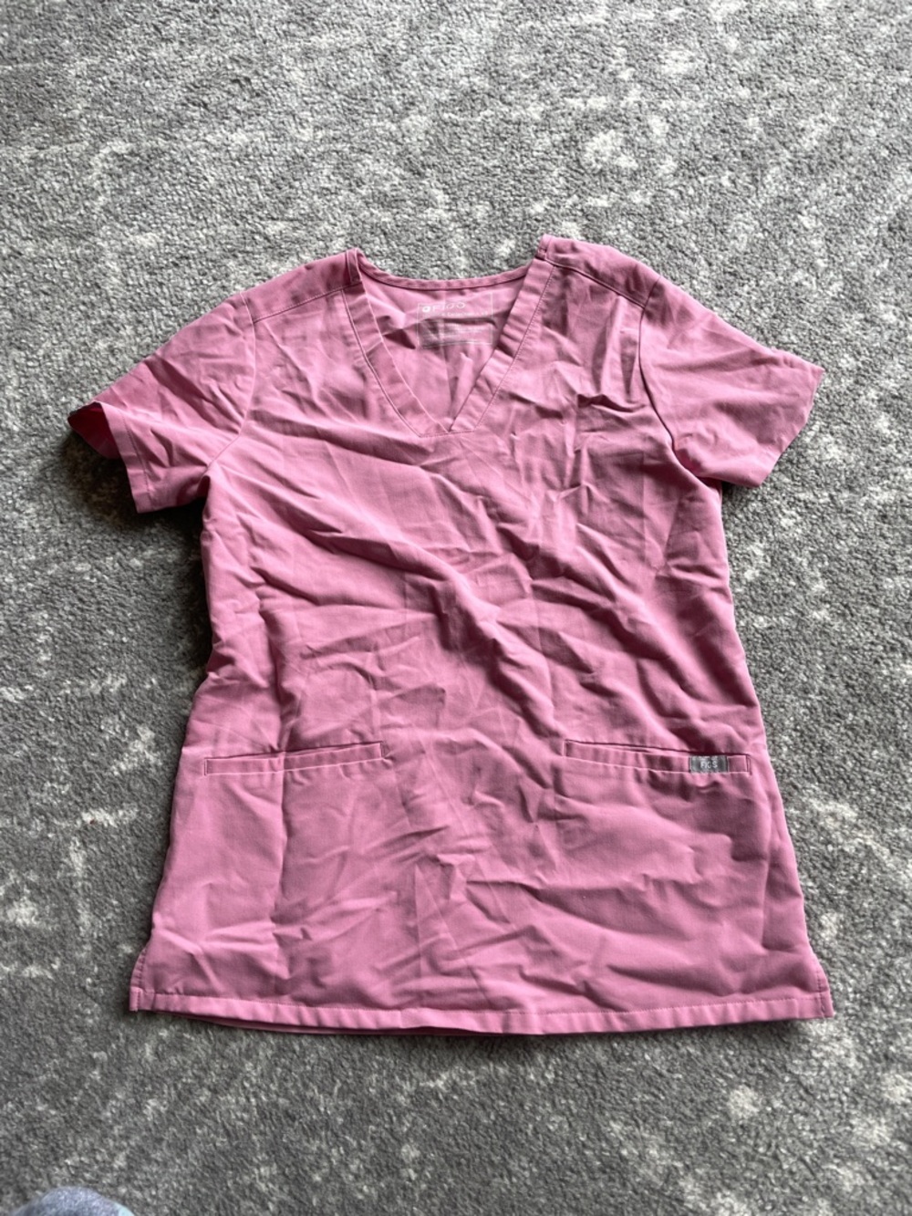 Figs Women's V-Neck Scrub Top - Dusty Rose Pink
